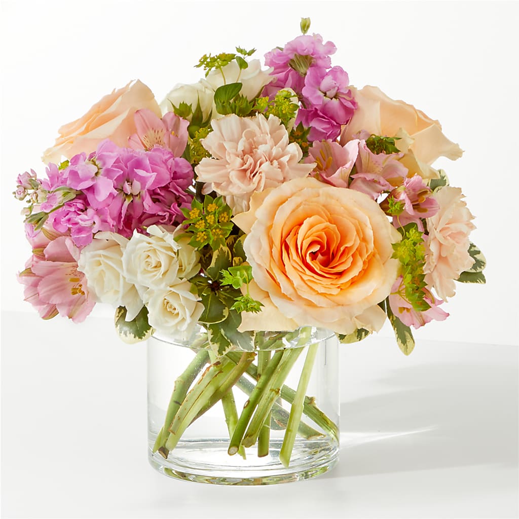 Paradise Bouquet – Salon Diane Aubin Fleuriste Inc., Jonquiere PQ