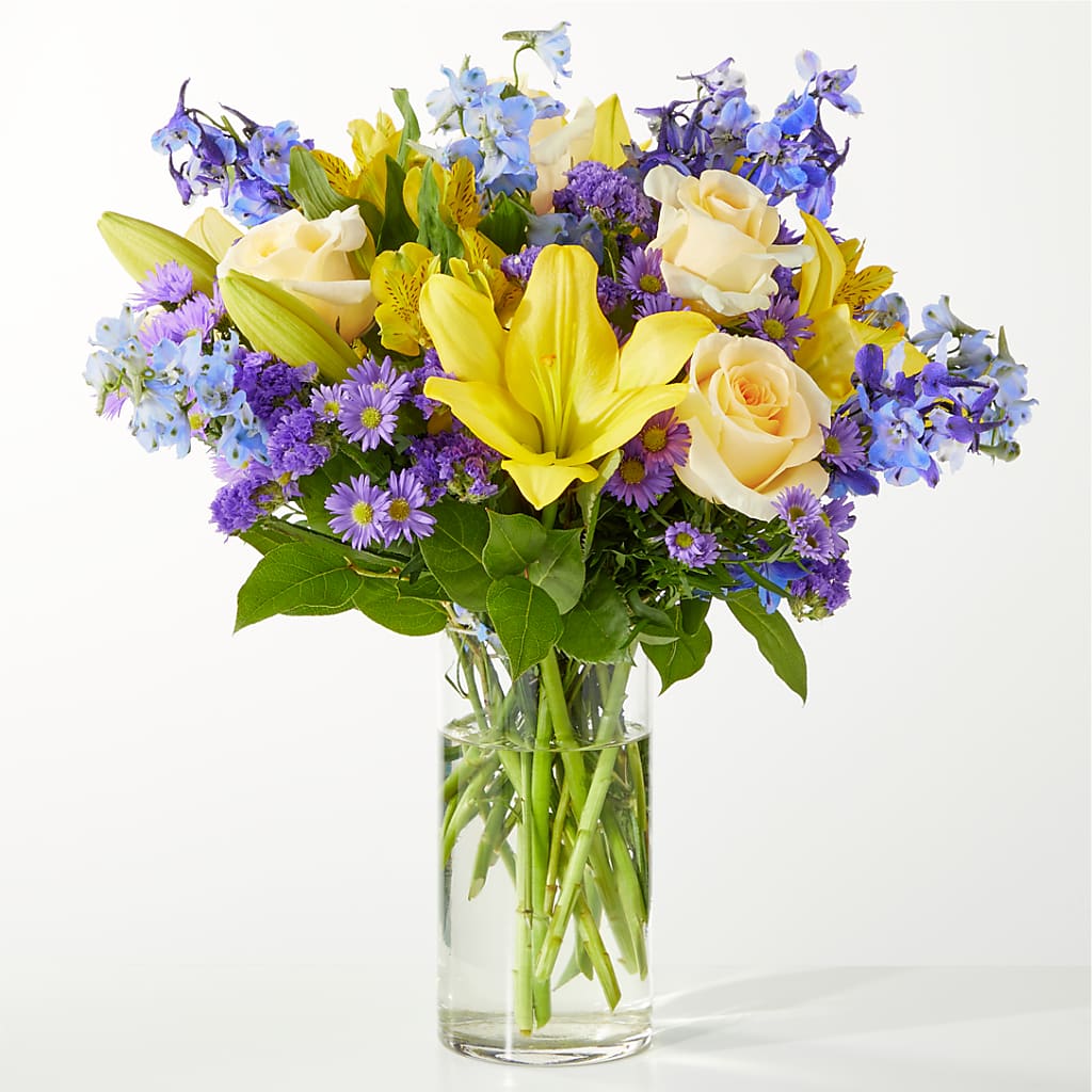 Limoncello Bouquet – Salon Diane Aubin Fleuriste Inc., Jonquiere PQ