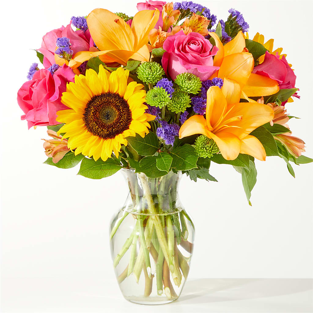 Joyful Bouquet – Salon Diane Aubin Fleuriste Inc., Jonquiere PQ