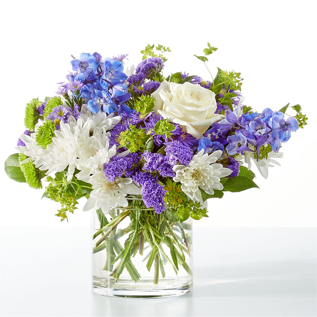 Genuine Gestures Bouquet – Salon Diane Aubin Fleuriste Inc., Jonquiere PQ