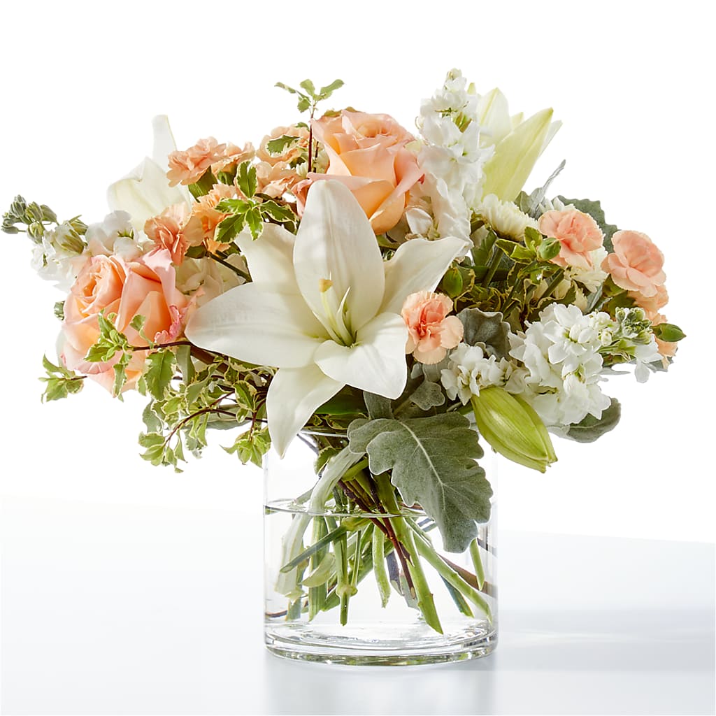 Darling Bouquet – Salon Diane Aubin Fleuriste Inc., Jonquiere PQ
