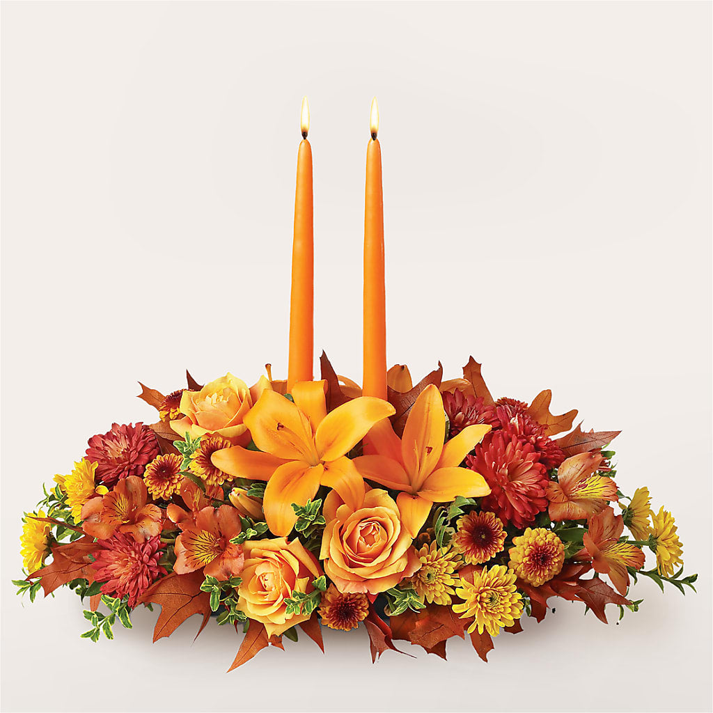 Traditions Centerpiece – Salon Diane Aubin Fleuriste Inc., Jonquiere PQ