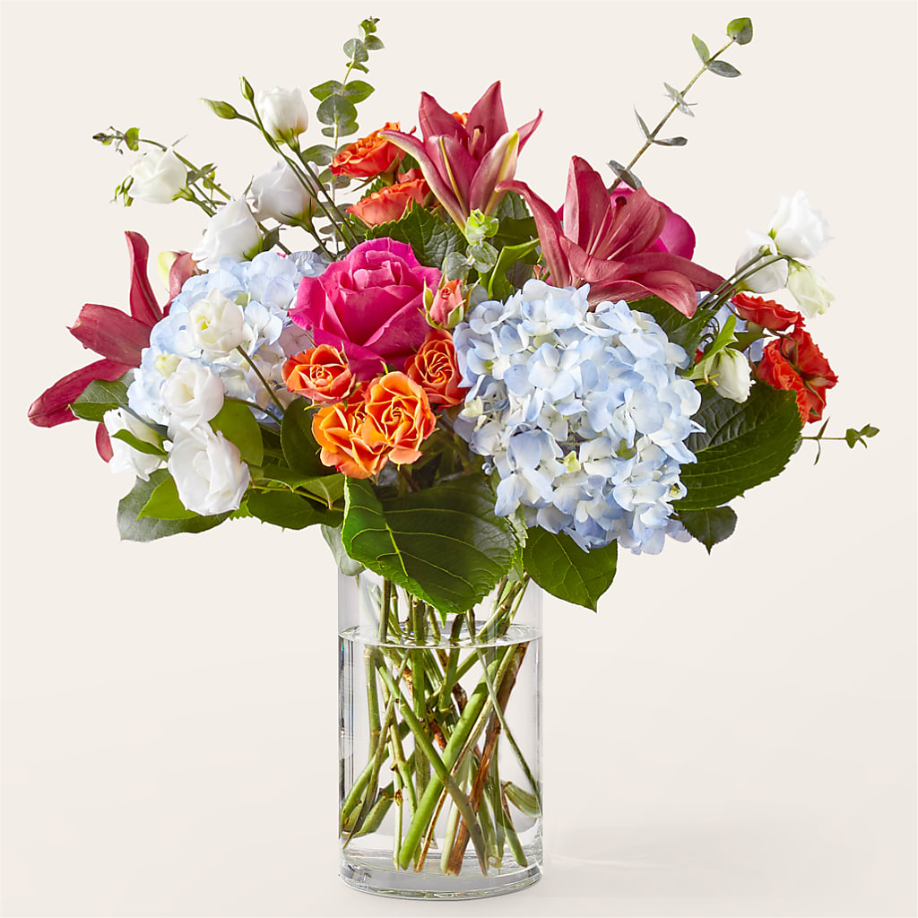 Awestruck Luxury Bouquet – Salon Diane Aubin Fleuriste Inc., Jonquiere PQ