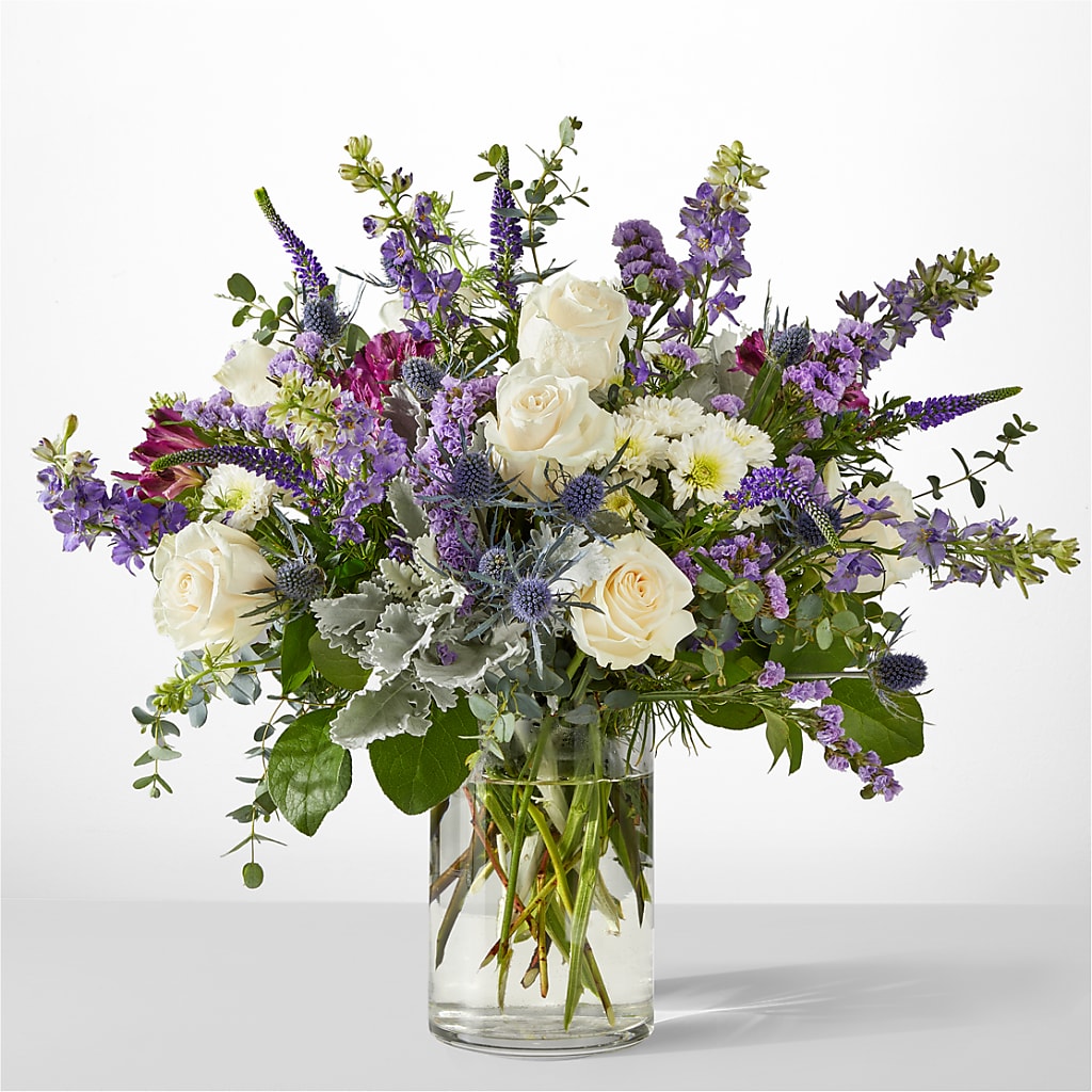 Shooting Star Bouquet – Salon Diane Aubin Fleuriste Inc., Jonquiere PQ