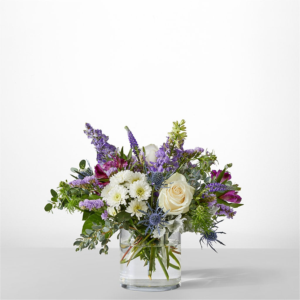 Shooting Star Bouquet – Salon Diane Aubin Fleuriste Inc., Jonquiere PQ