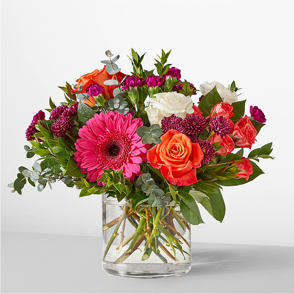 Smell the Roses Bouquet – Salon Diane Aubin Fleuriste Inc., Jonquiere PQ