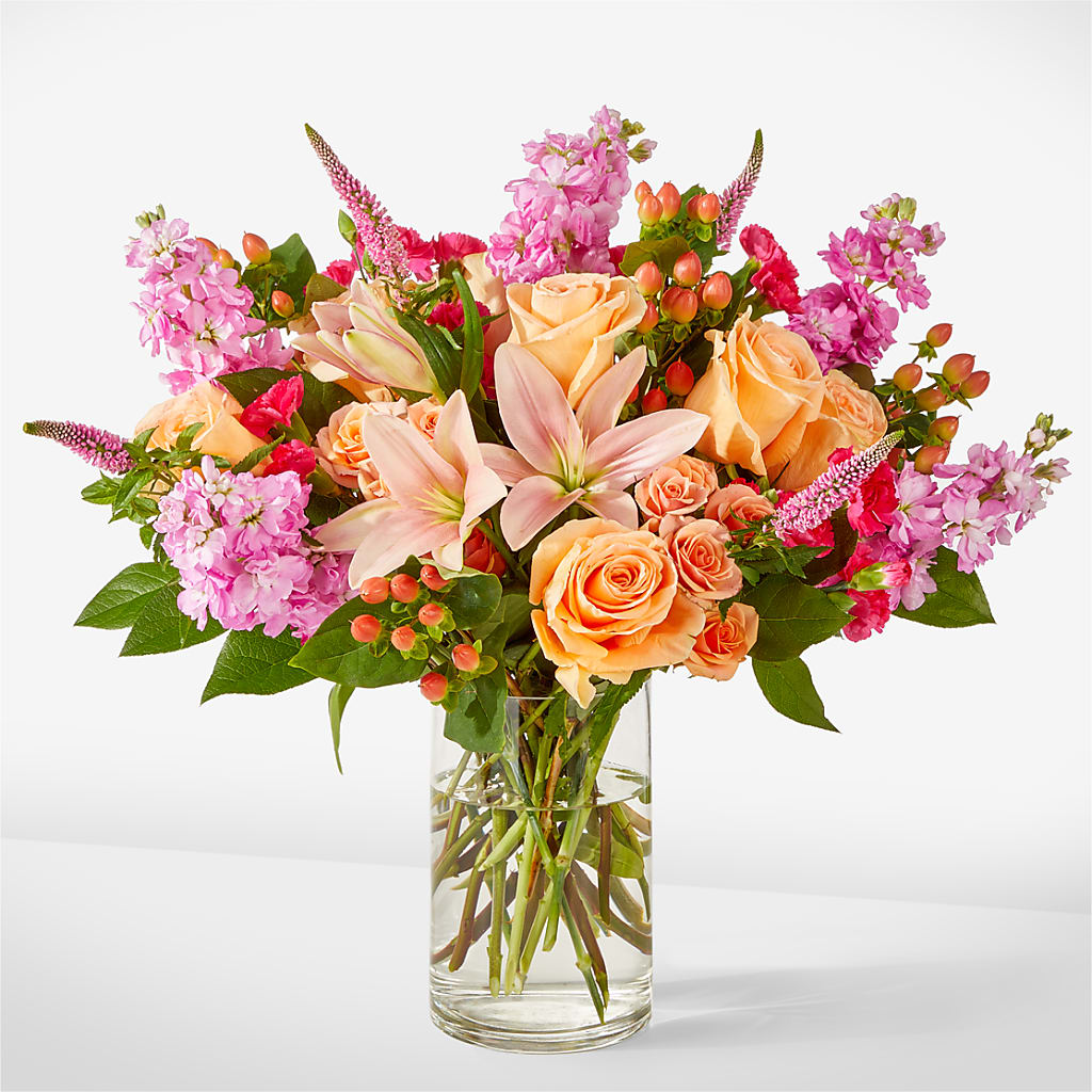 Bisous Bouquet – Salon Diane Aubin Fleuriste Inc., Jonquiere PQ