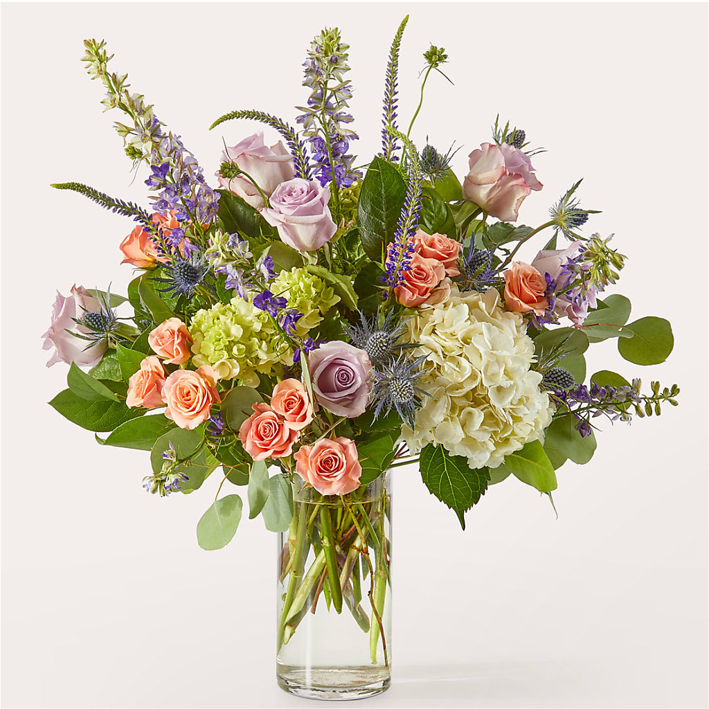 Appealing Aura Bouquet – Salon Diane Aubin Fleuriste Inc., Jonquiere PQ