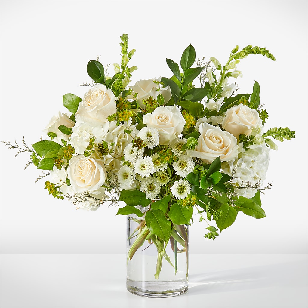 Hint of Vanilla Bouquet – Salon Diane Aubin Fleuriste Inc., Jonquiere PQ
