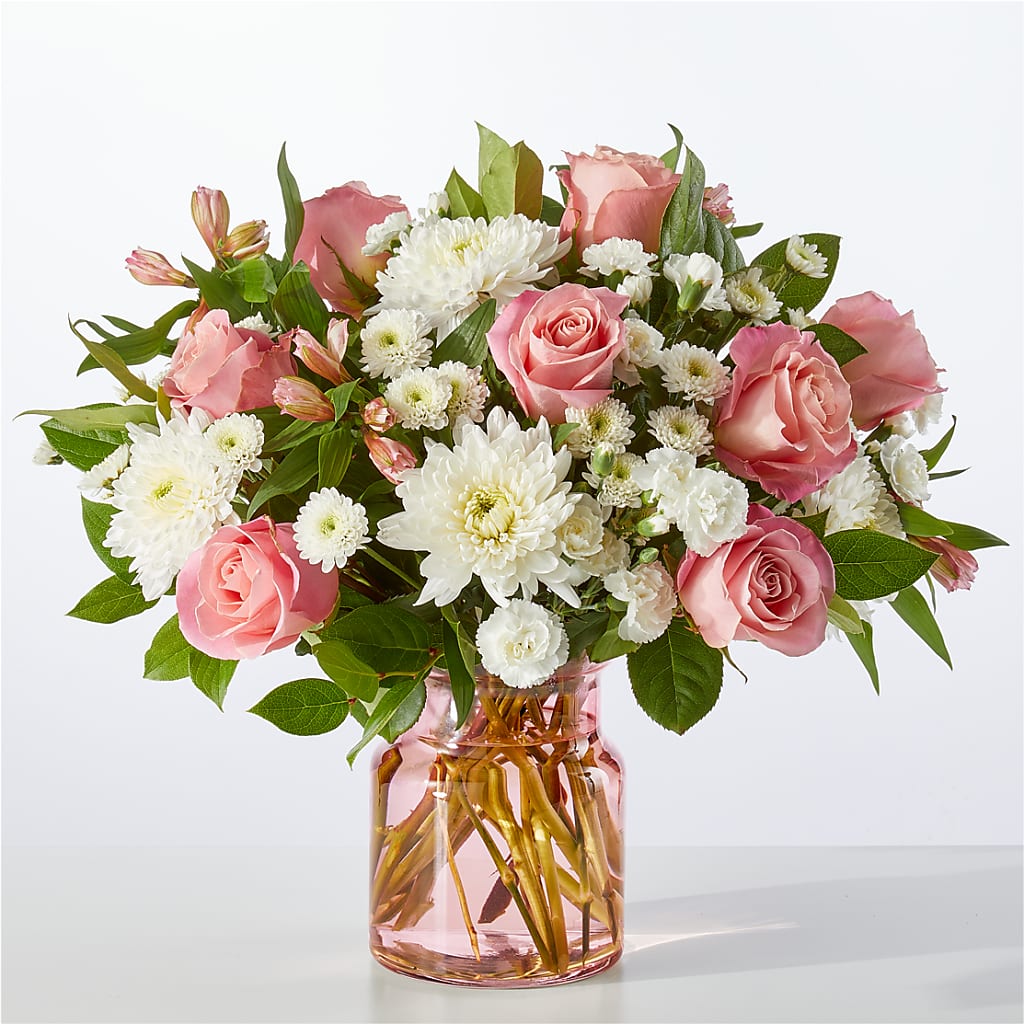 Infatuated Bouquet – Salon Diane Aubin Fleuriste Inc., Jonquiere PQ