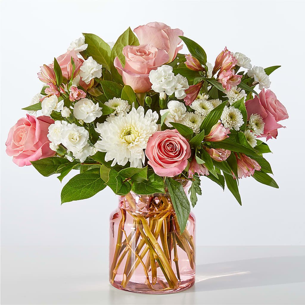 Infatuated Bouquet – Salon Diane Aubin Fleuriste Inc., Jonquiere PQ
