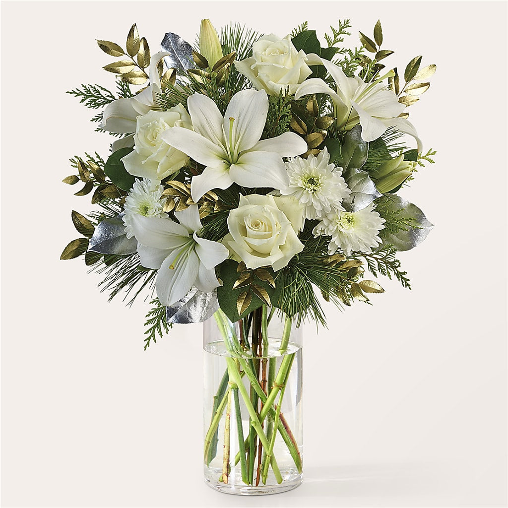 Wintry Mix Bouquet – Salon Diane Aubin Fleuriste Inc., Jonquiere PQ