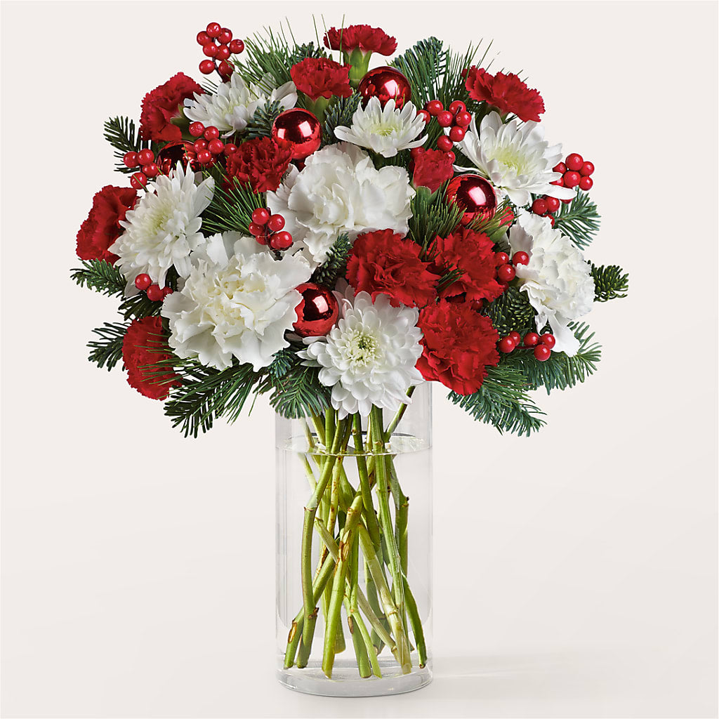 Good Tidings Bouquet – Salon Diane Aubin Fleuriste Inc., Jonquiere PQ