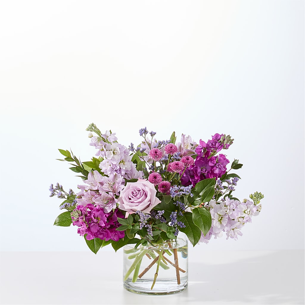 Empress Bouquet – Salon Diane Aubin Fleuriste Inc., Jonquiere PQ