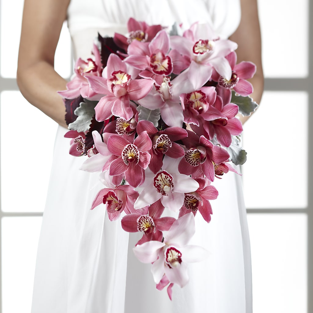 Pink Mink Bouquet – Salon Diane Aubin Fleuriste Inc., Jonquiere PQ