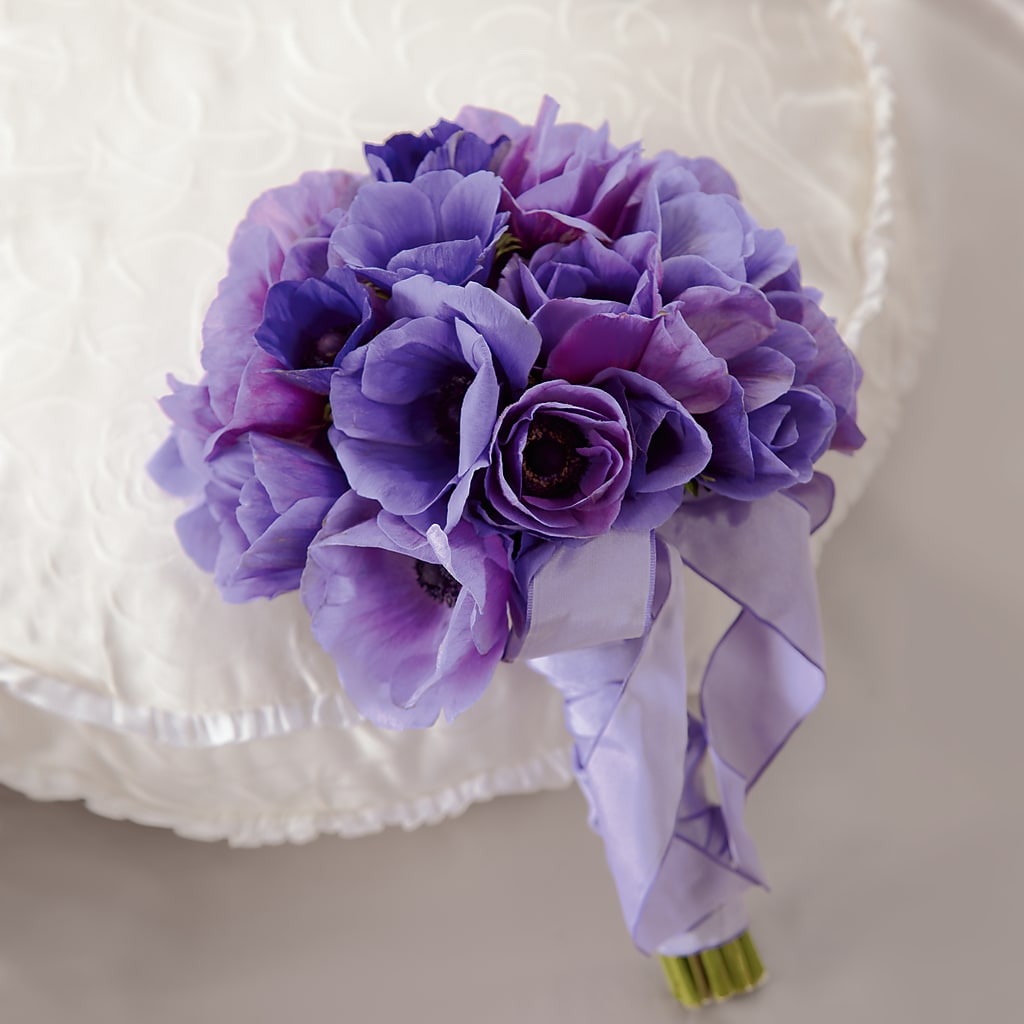 Purple Passion Bouquet – Salon Diane Aubin Fleuriste Inc., Jonquiere PQ
