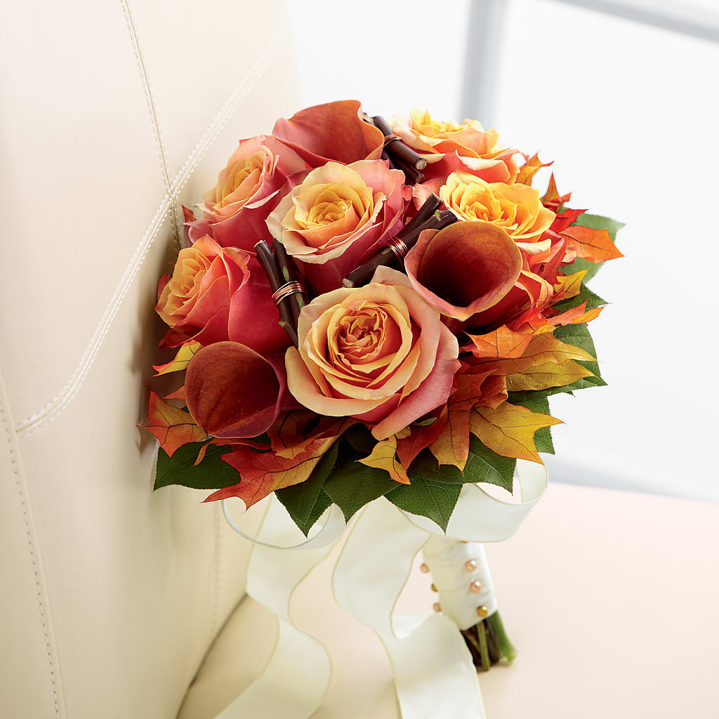 Love Everlasting Bouquet – Salon Diane Aubin Fleuriste Inc., Jonquiere PQ