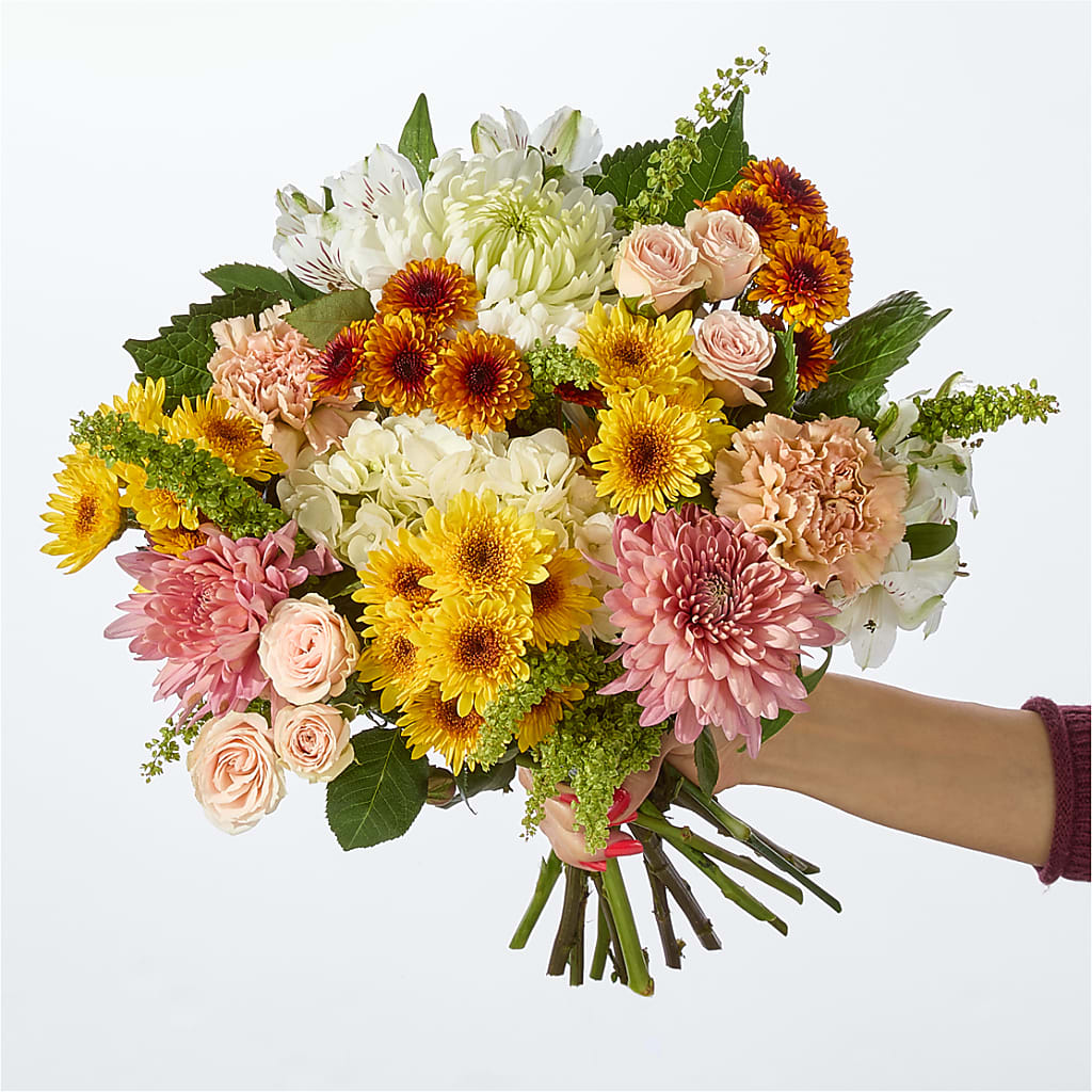 Fall Celebration Bouquet –  Salon Diane Aubin Fleuriste Inc., Jonquiere PQ
