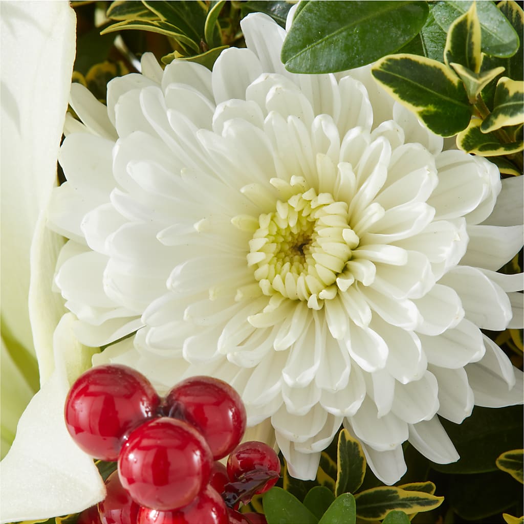 Festive Moments Tree –  Salon Diane Aubin Fleuriste Inc., Jonquiere PQ