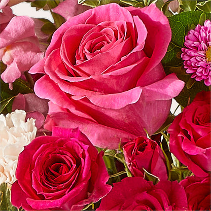 Too Cute Bouquet –  Salon Diane Aubin Fleuriste Inc., Jonquiere PQ