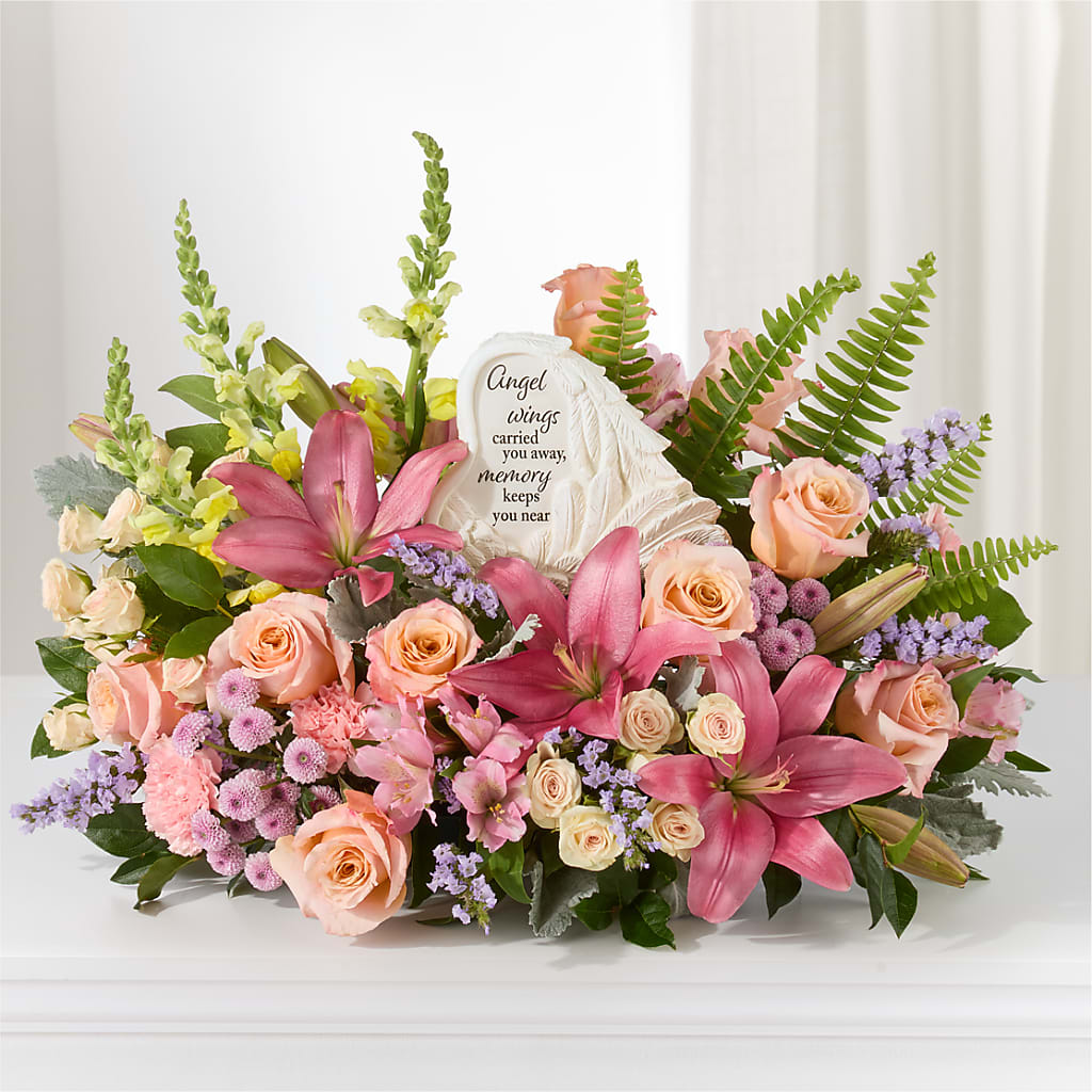 Gentle Light Arrangement –  Salon Diane Aubin Fleuriste Inc., Jonquiere PQ