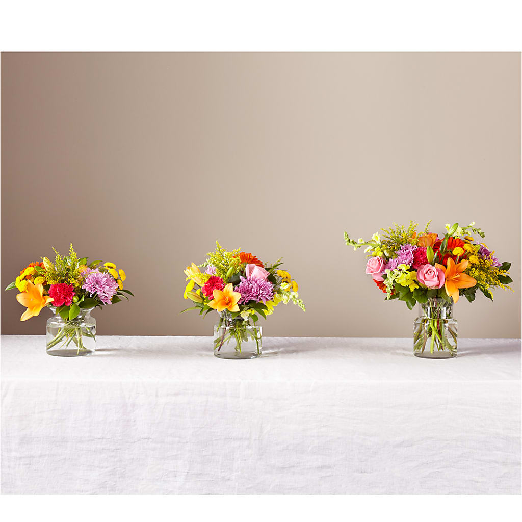 Party Punch Bouquet –  Salon Diane Aubin Fleuriste Inc., Jonquiere PQ