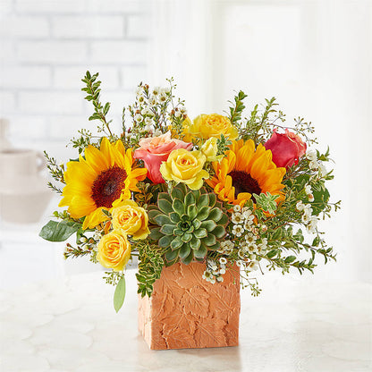 Sunflower Season Bouquet –  Salon Diane Aubin Fleuriste Inc., Jonquiere PQ