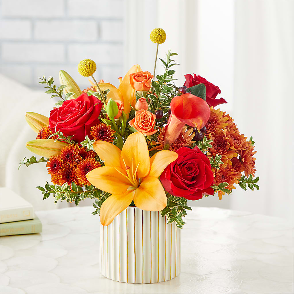 Scarlet Skies Bouquet –  Salon Diane Aubin Fleuriste Inc., Jonquiere PQ