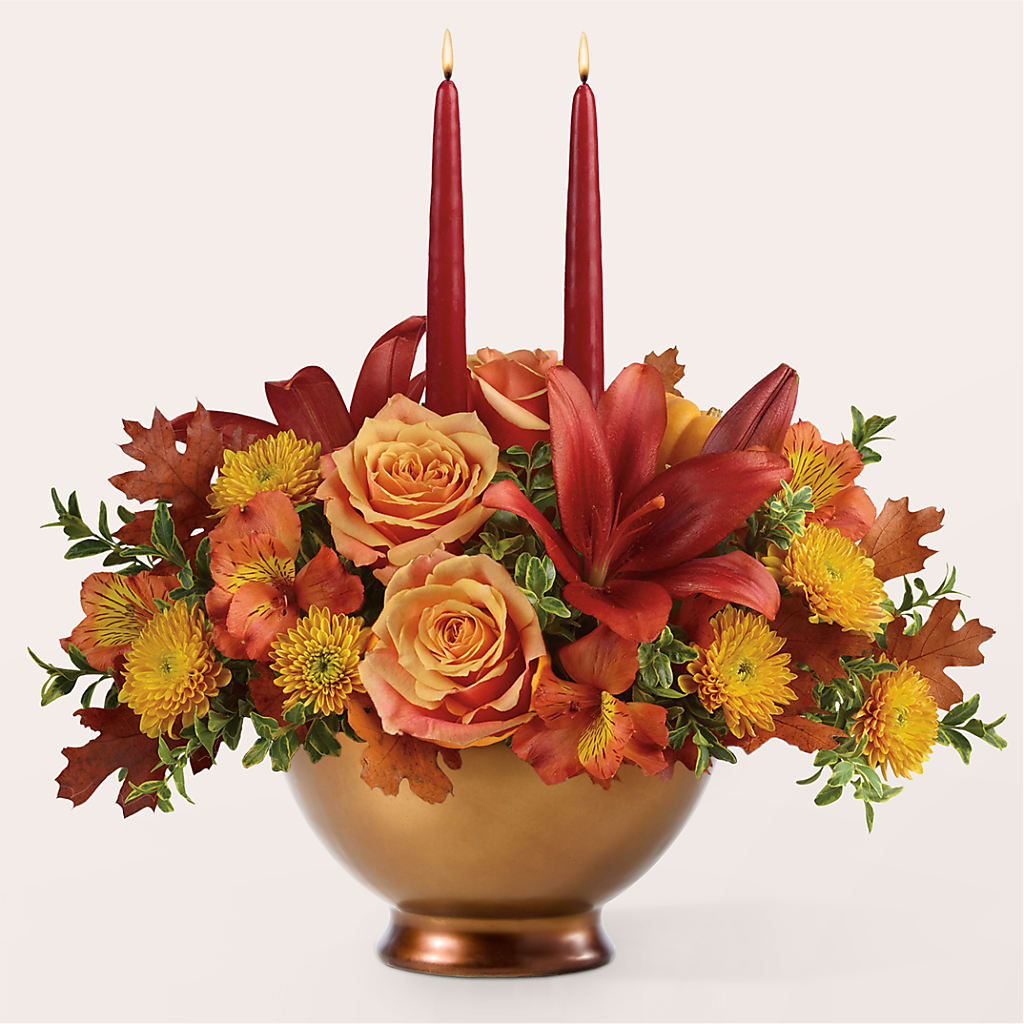 Harvest Table Centerpiece –  Salon Diane Aubin Fleuriste Inc., Jonquiere PQ