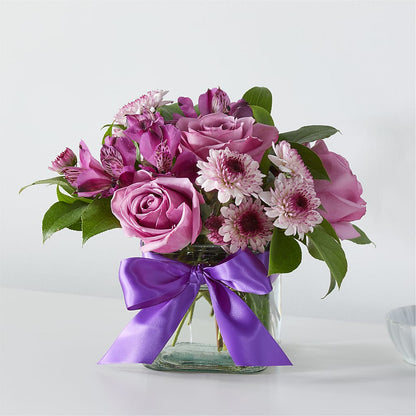 Sugarplum Bouquet –  Salon Diane Aubin Fleuriste Inc., Jonquiere PQ