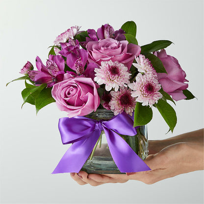 Sugarplum Bouquet –  Salon Diane Aubin Fleuriste Inc., Jonquiere PQ