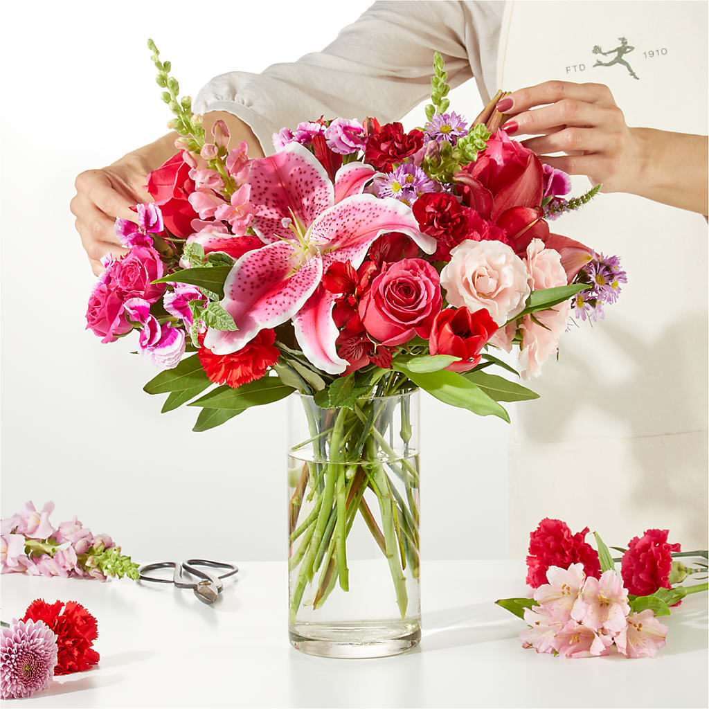 Together Forever - A Florist Original –  Salon Diane Aubin Fleuriste Inc., Jonquiere PQ