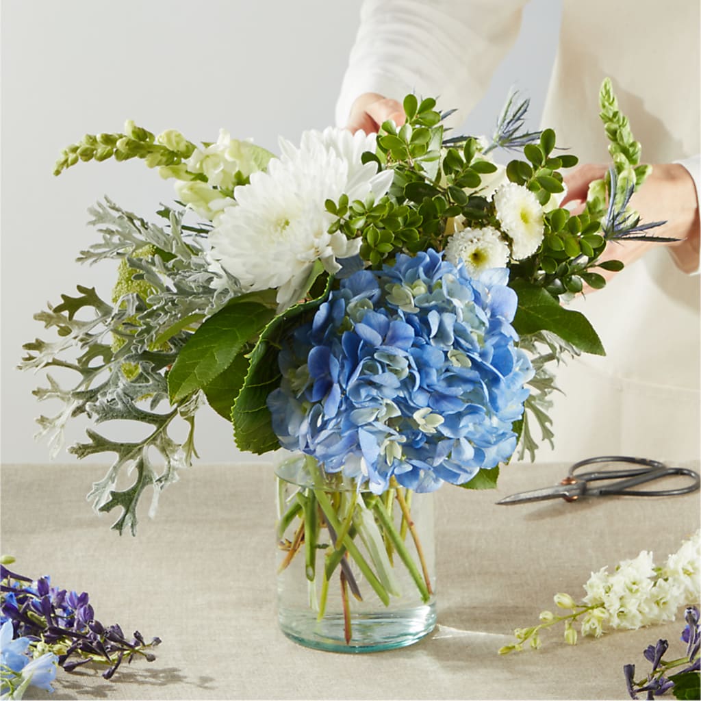 Festival of Lights – A Florist Original –  Salon Diane Aubin Fleuriste Inc., Jonquiere PQ