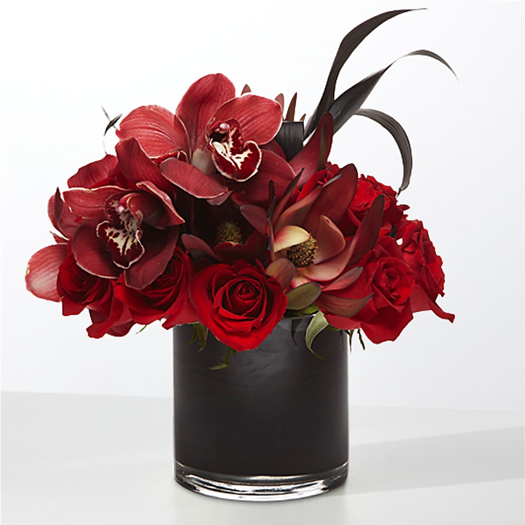The Eclipse –  Salon Diane Aubin Fleuriste Inc., Jonquiere PQ