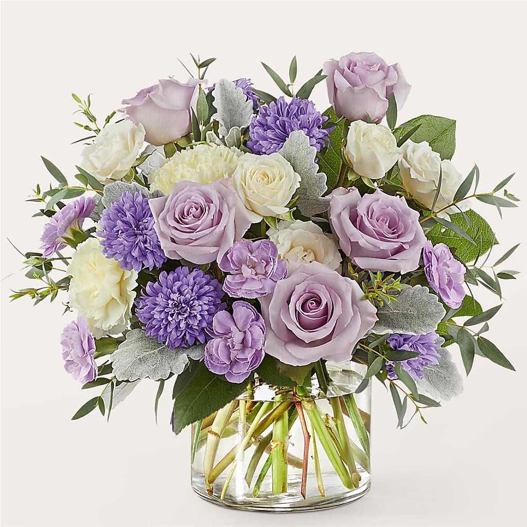 Stardust Bouquet –  Salon Diane Aubin Fleuriste Inc., Jonquiere PQ