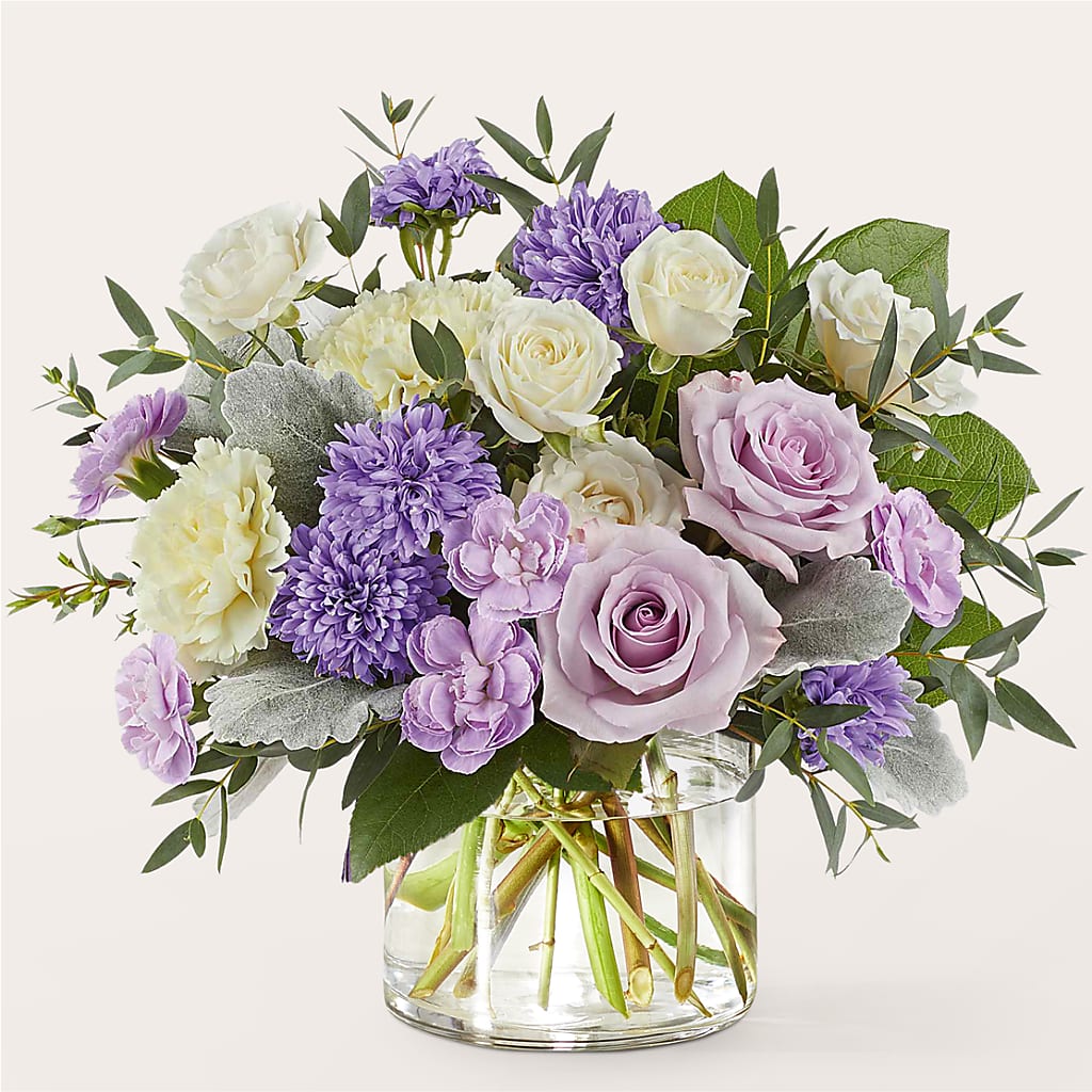 Stardust Bouquet –  Salon Diane Aubin Fleuriste Inc., Jonquiere PQ
