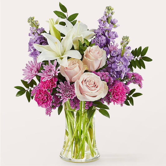 High Tea Bouquet –  Salon Diane Aubin Fleuriste Inc., Jonquiere PQ