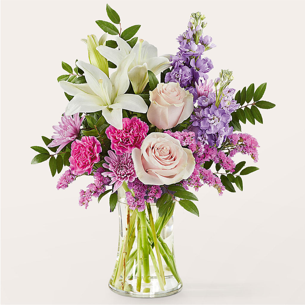 High Tea Bouquet –  Salon Diane Aubin Fleuriste Inc., Jonquiere PQ