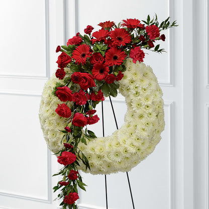 Graceful Tribute Wreath –  Salon Diane Aubin Fleuriste Inc., Jonquiere PQ