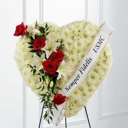 Heartfelt Hero Standing Heart –  Salon Diane Aubin Fleuriste Inc., Jonquiere PQ