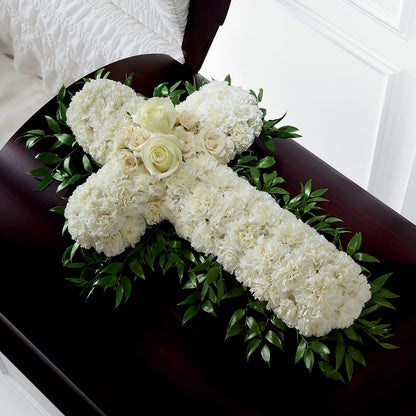 Peaceful Memories Casket Spray (Standard) –  Salon Diane Aubin Fleuriste Inc., Jonquiere PQ