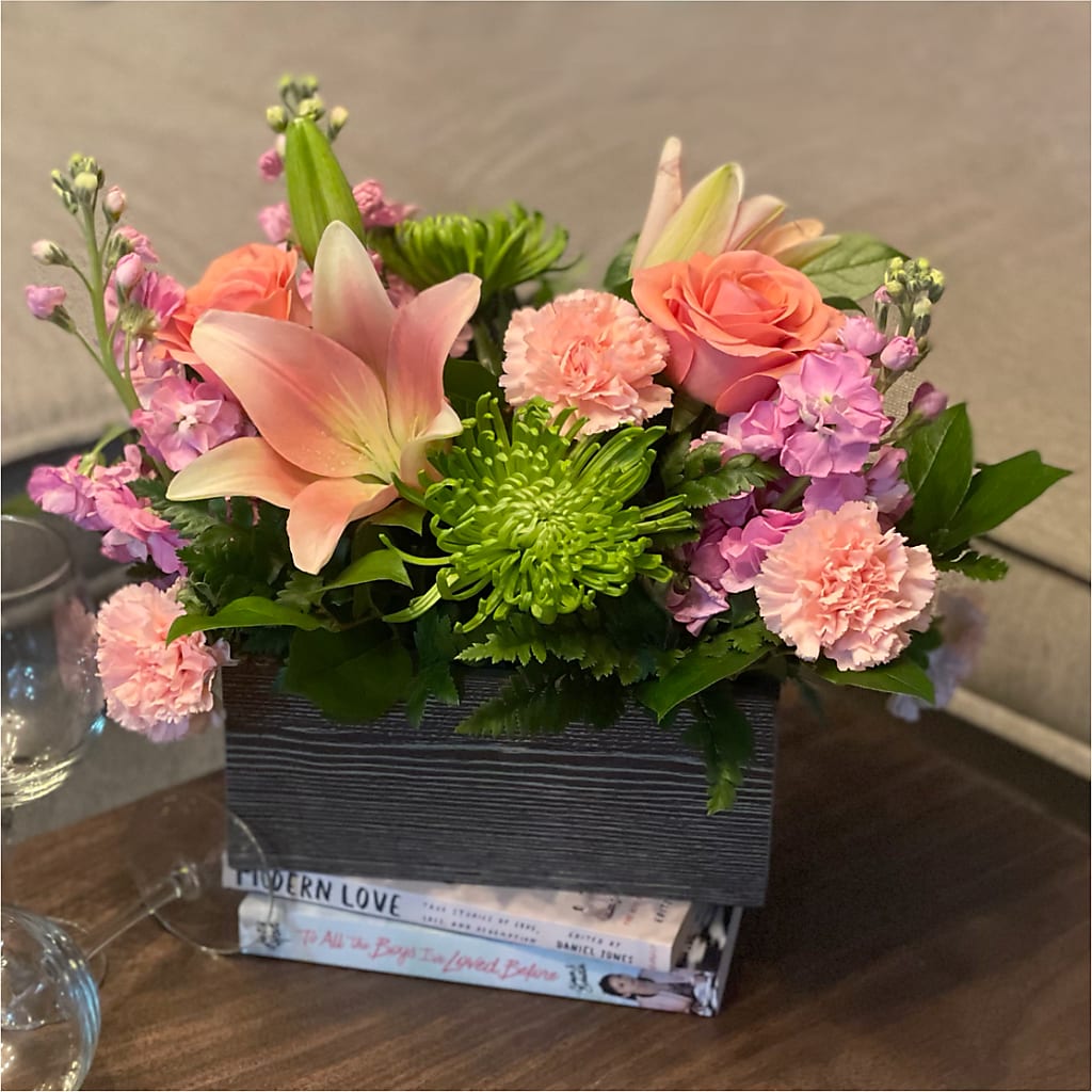 Beautiful Spirit Basket –  Salon Diane Aubin Fleuriste Inc., Jonquiere PQ