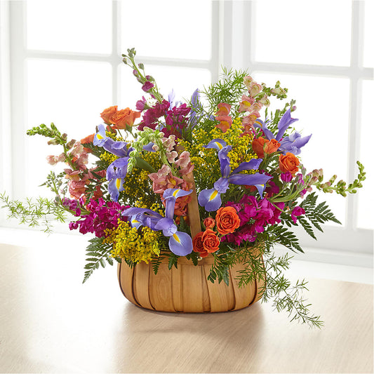 Garden of Life Basket –  Salon Diane Aubin Fleuriste Inc., Jonquiere PQ
