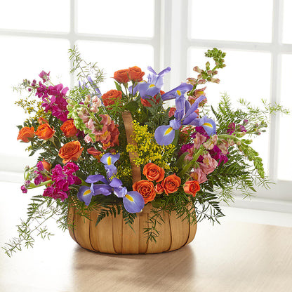 Garden of Life Basket –  Salon Diane Aubin Fleuriste Inc., Jonquiere PQ