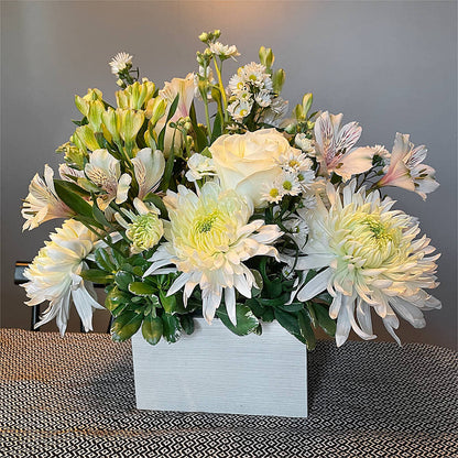Eternal Affection Arrangement –  Salon Diane Aubin Fleuriste Inc., Jonquiere PQ