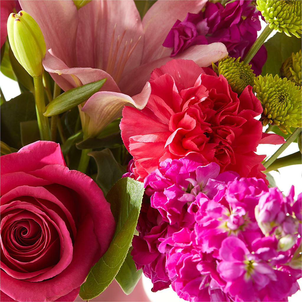 Watermelon Crush Bouquet –  Salon Diane Aubin Fleuriste Inc., Jonquiere PQ