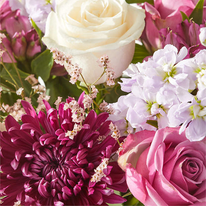 Amethyst Dreams Bouquet –  Salon Diane Aubin Fleuriste Inc., Jonquiere PQ