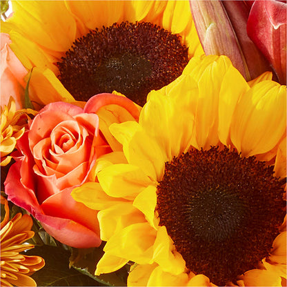 Acorn Lane Bouquet –  Salon Diane Aubin Fleuriste Inc., Jonquiere PQ
