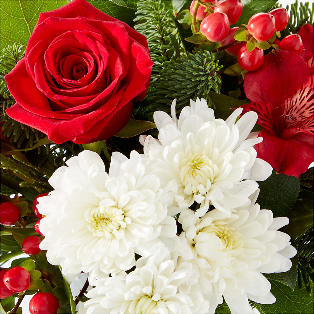 Letters to Santa Bouquet –  Salon Diane Aubin Fleuriste Inc., Jonquiere PQ