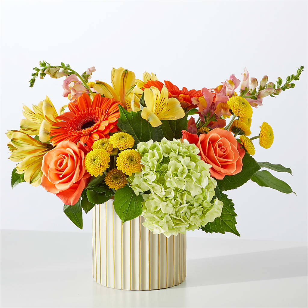Autumn Sunshine Bouquet with Ivory Vase –  Salon Diane Aubin Fleuriste Inc., Jonquiere PQ